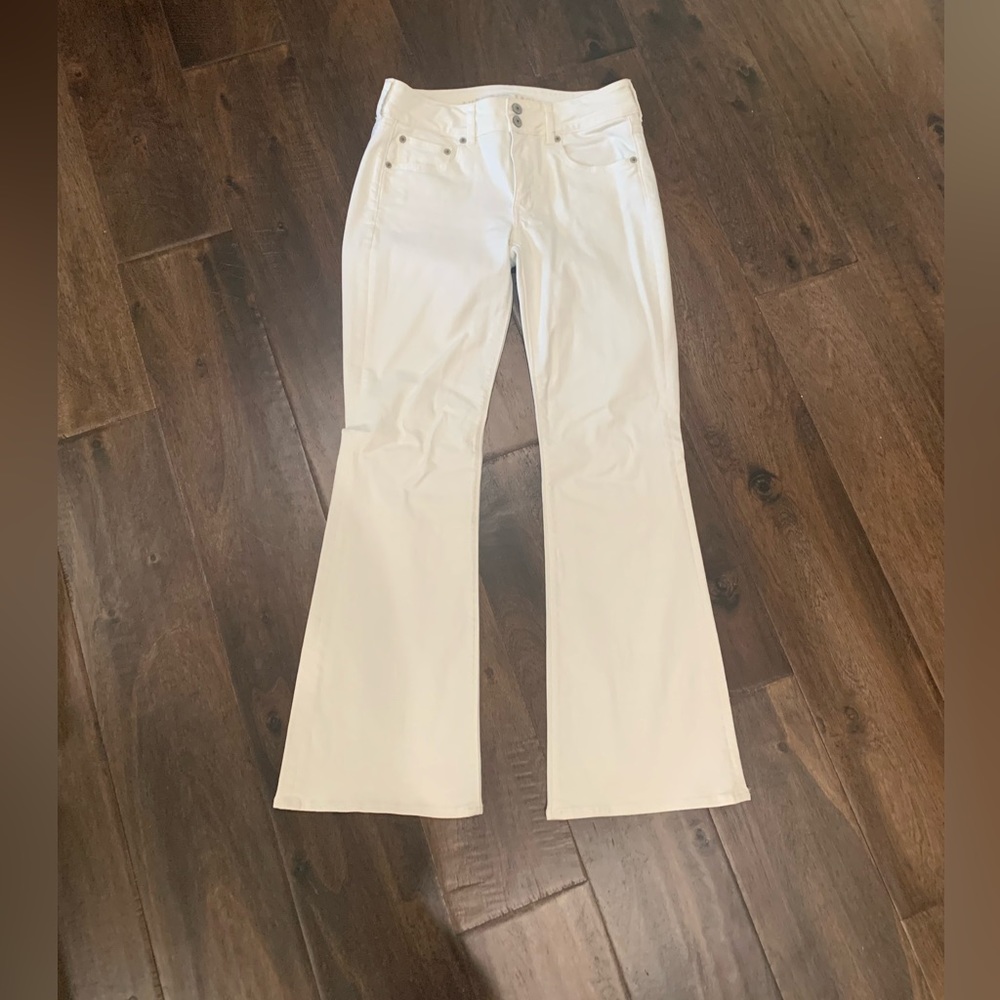 American Eagle Flare Jean 8 short